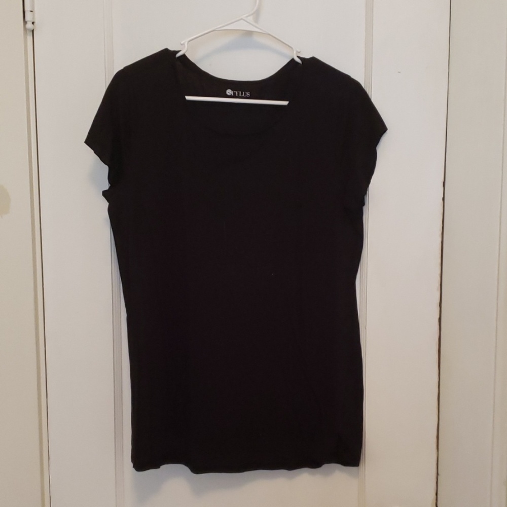 Black tshirt